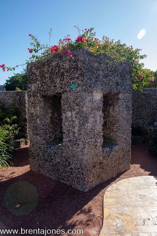 Exploring the Wonders of the Coral Castle in Florida